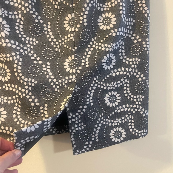 Banana Republic Paisley Jaquar Pencil Skirt Size 0 - Picture 7 of 11